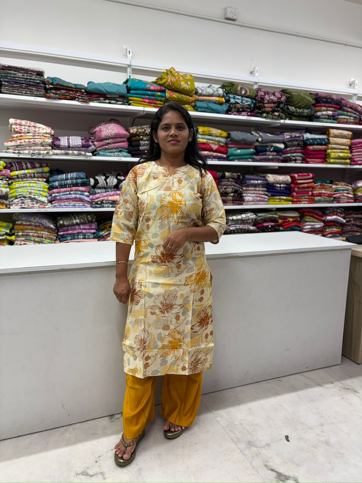Cream Floral Elegance Kurti Set